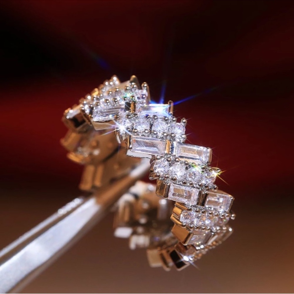 18k WG/925 Sterling Baguette/Round
Diamond Band - Picture 4 of 14